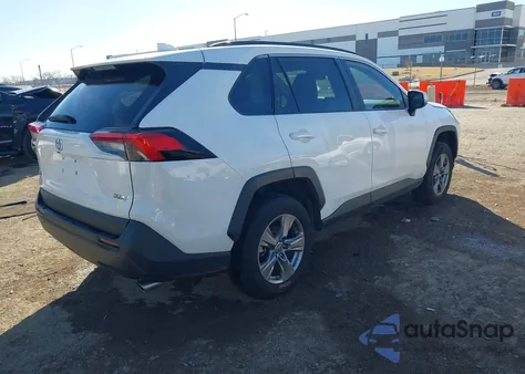 2022 Toyota Rav4 Xle из США, поврежденный, VIN 2T3W1RFV5NW201667